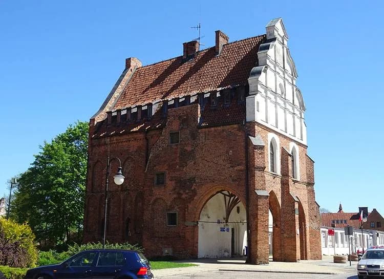Pasłęk atrakcje: odkryj najciekawsze miejsca, które musisz zobaczyć