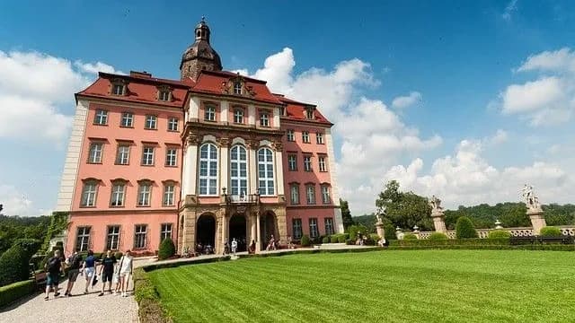 Najciekawsze atrakcje w Henrykowie, które musisz zobaczyć